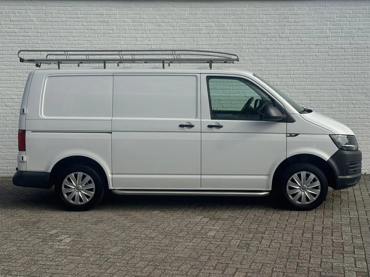 2.0 TDI L1H1 Airco Camera Trekhaak Imperiaal Laadruimte betimmering