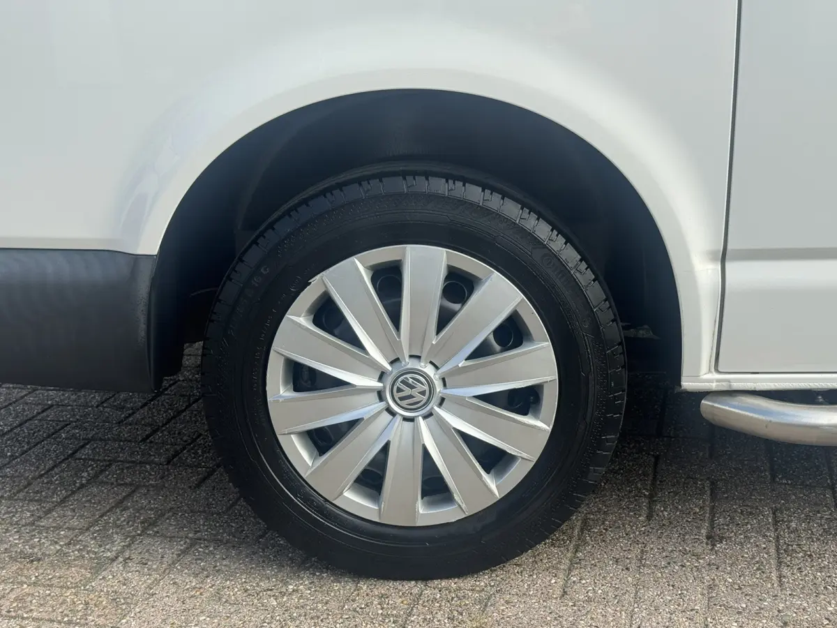 2.0 TDI L1H1 Airco Camera Trekhaak Imperiaal Laadruimte betimmering