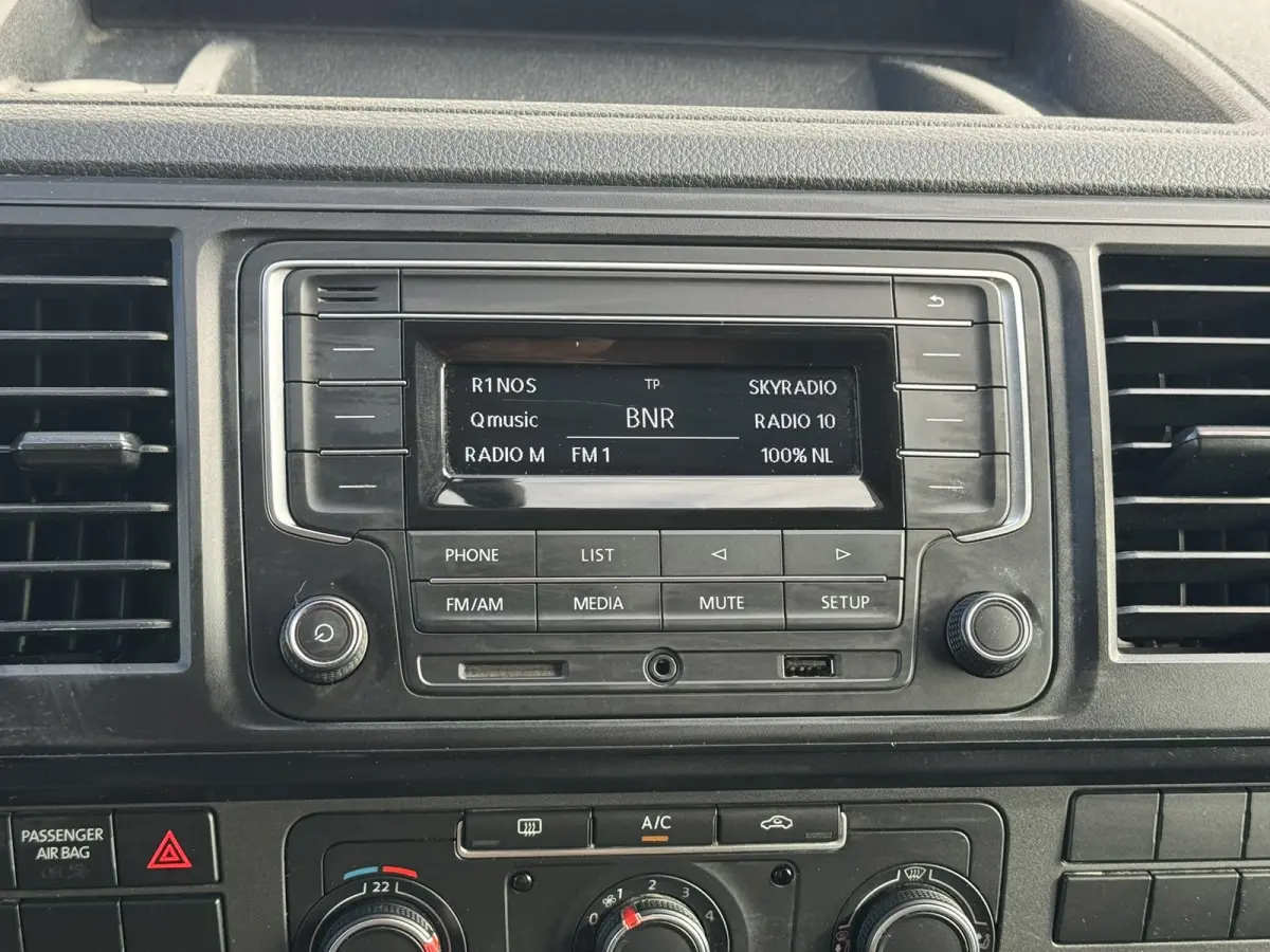 2.0 TDI L1H1 Airco Camera Trekhaak Imperiaal Laadruimte betimmering