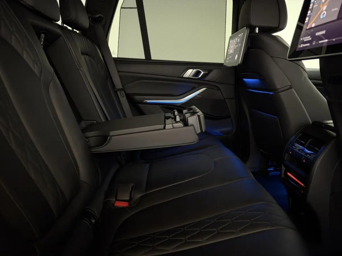 xDrive45e M-Sport Individual Dravitgrau Pano Laser 360º HUD Trekh.