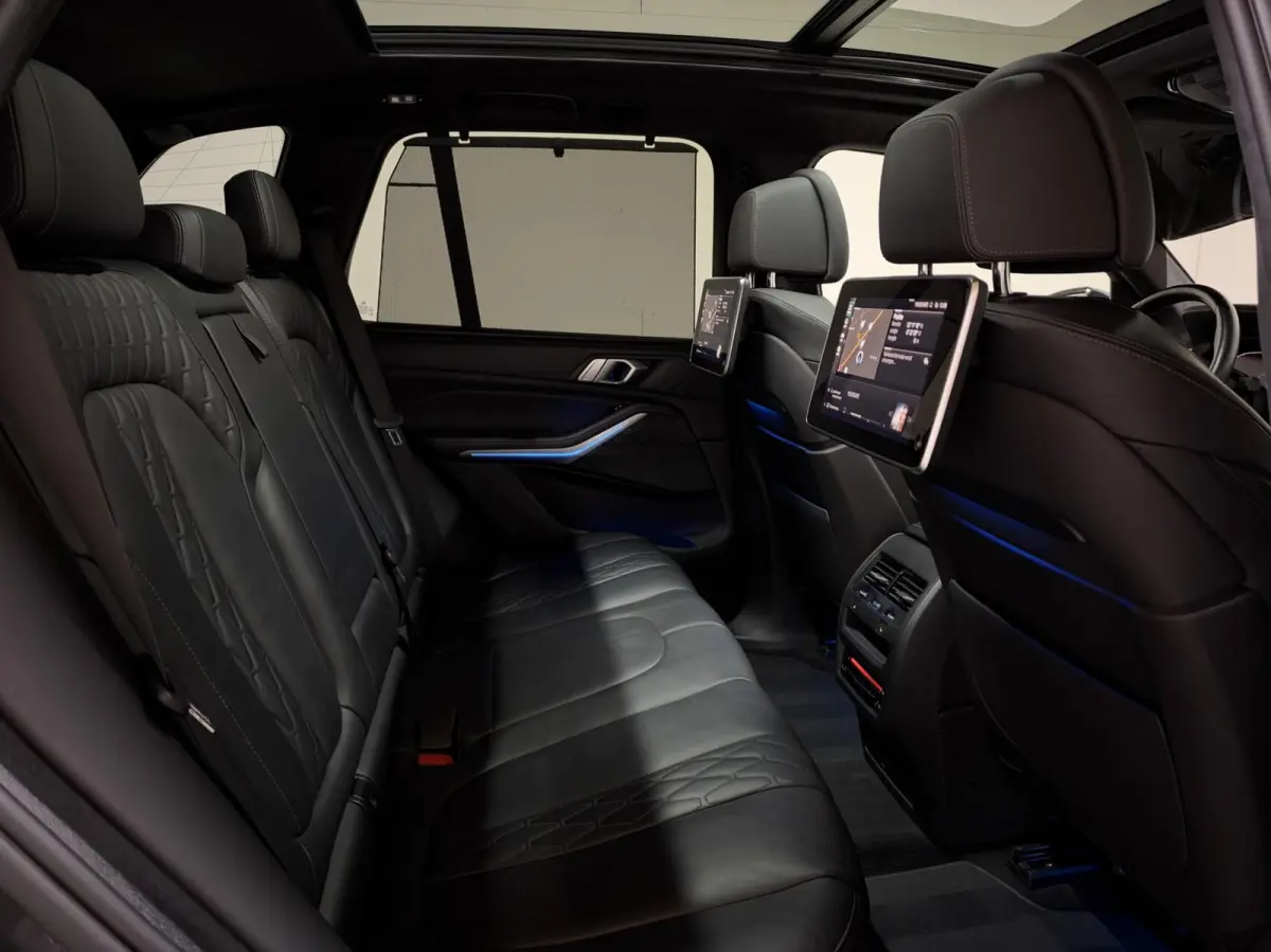 xDrive45e M-Sport Individual Dravitgrau Pano Laser 360º HUD Trekh.