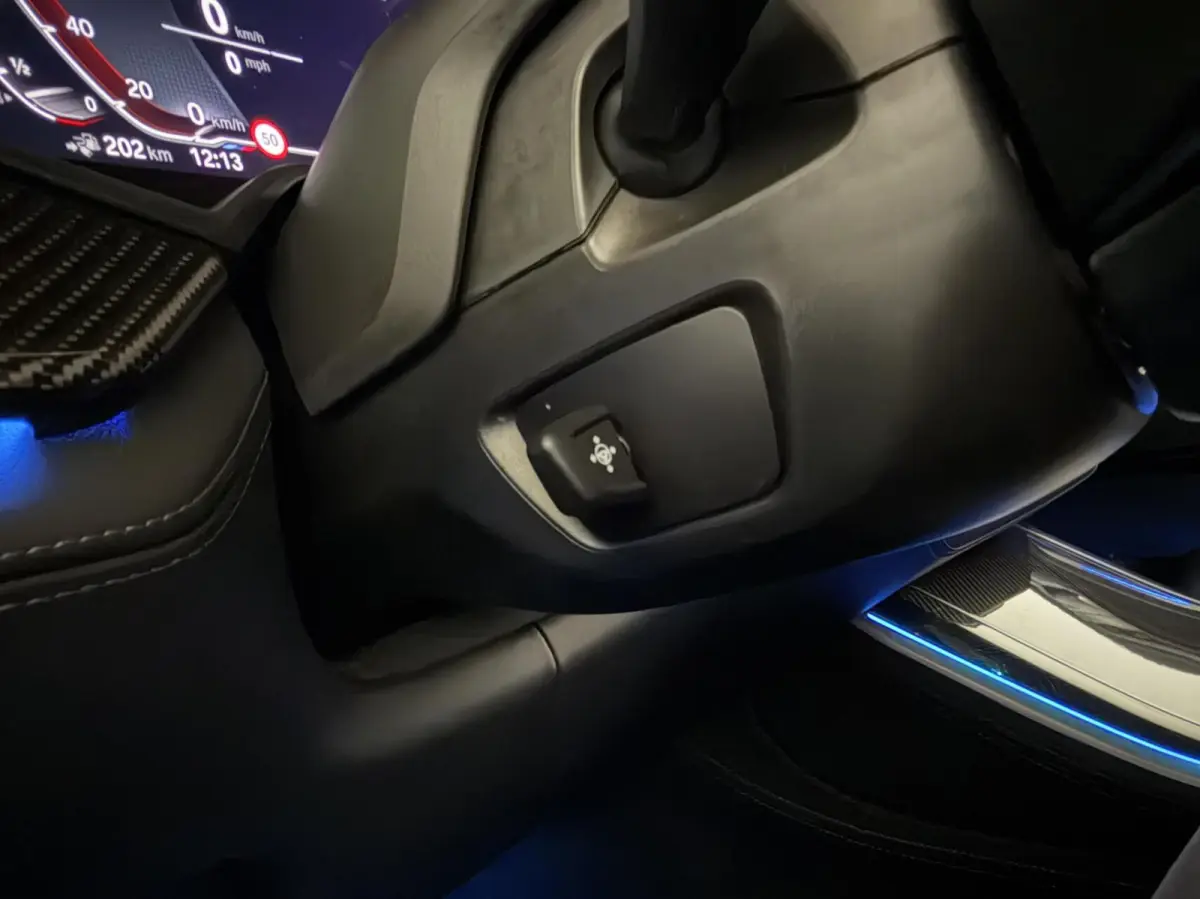 xDrive45e M-Sport Individual Dravitgrau Pano Laser 360º HUD Trekh.