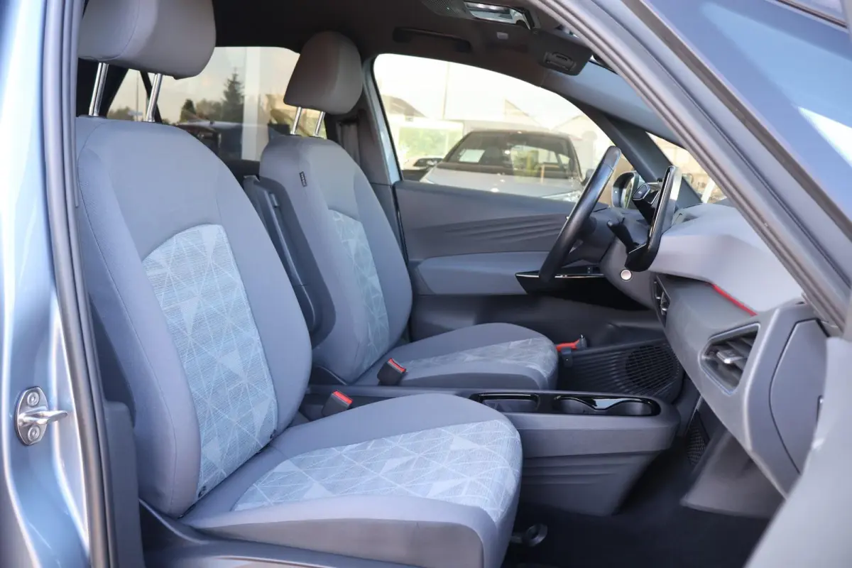 204pk Pro 58 kWh | SoH 95% | Warmtepomp | Camera | Stoel en stuurverwarming | Carplay