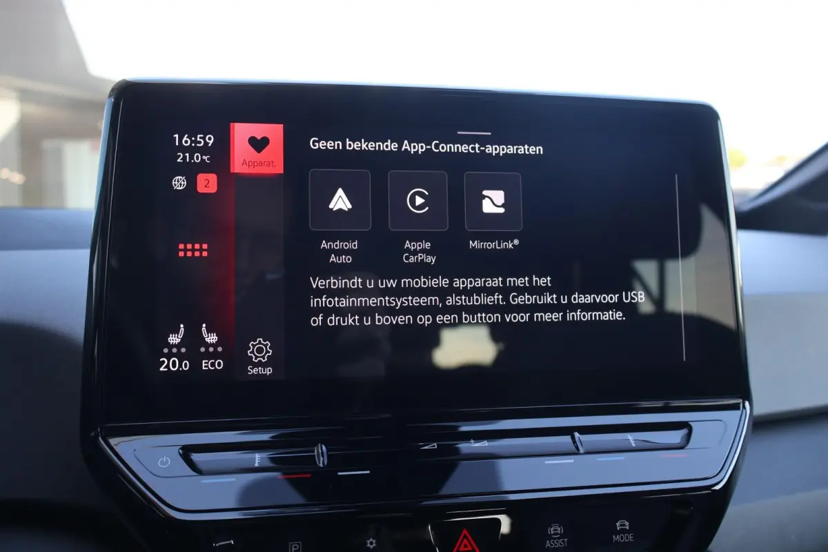 204pk Pro 58 kWh | SoH 95% | Warmtepomp | Camera | Stoel en stuurverwarming | Carplay