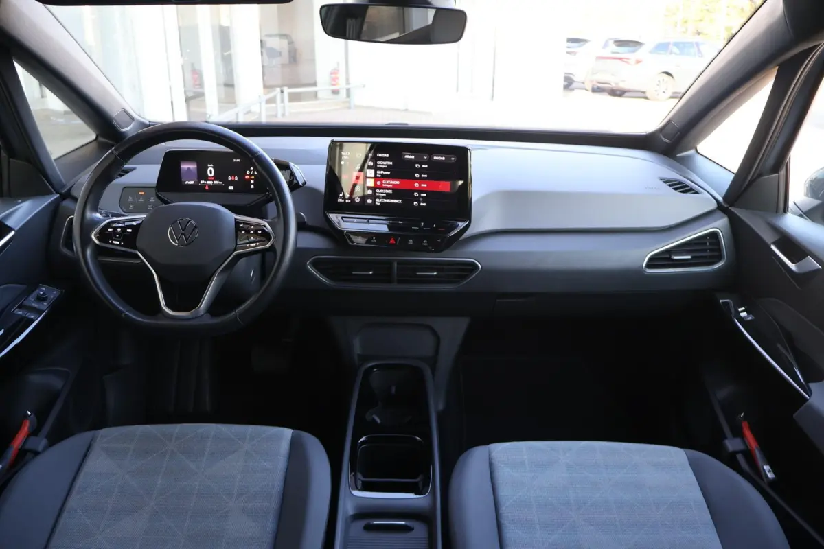 204pk Pro 58 kWh | SoH 95% | Warmtepomp | Camera | Stoel en stuurverwarming | Carplay