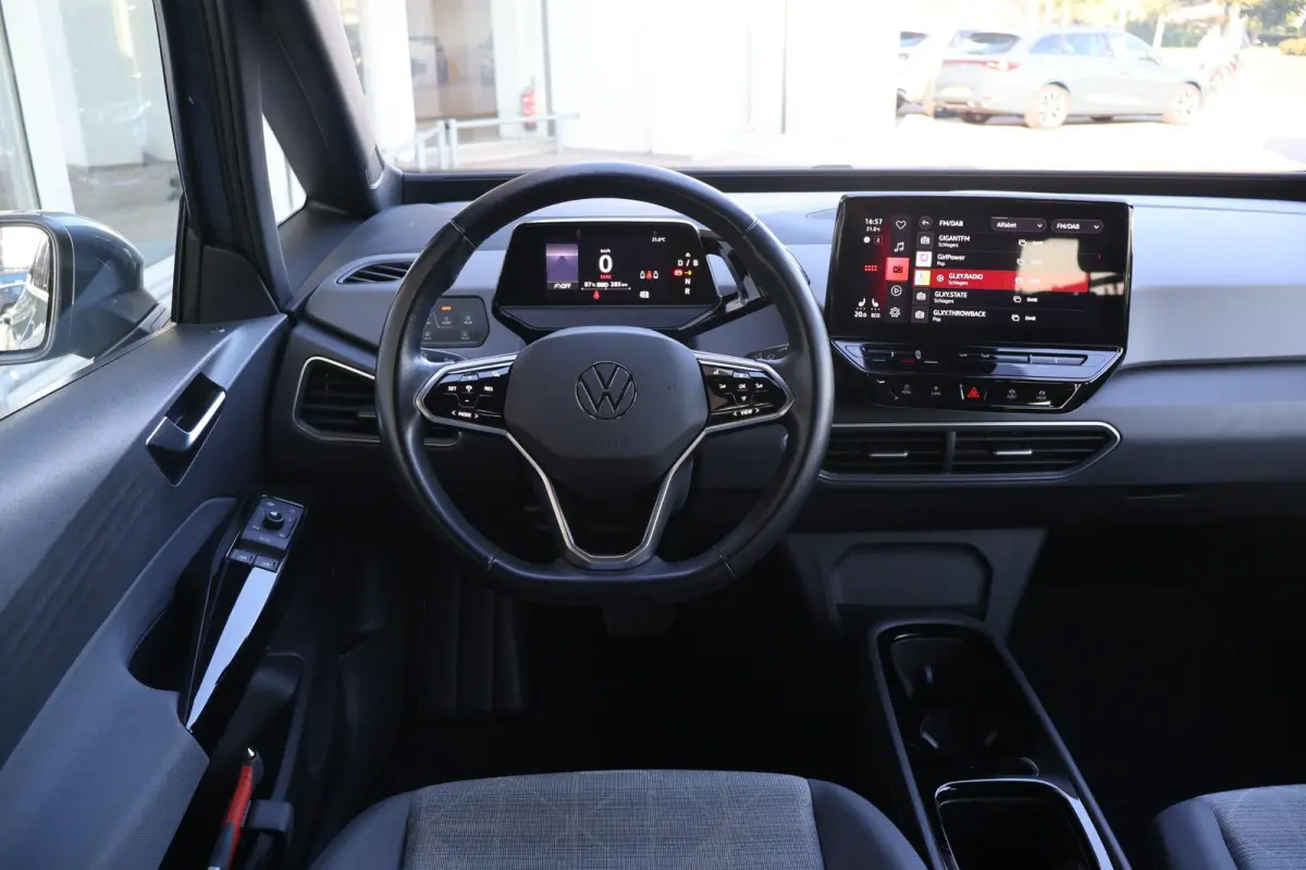 204pk Pro 58 kWh | SoH 95% | Warmtepomp | Camera | Stoel en stuurverwarming | Carplay