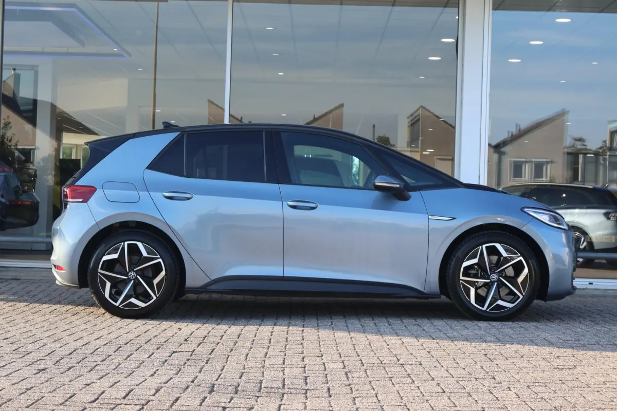 204pk Pro 58 kWh | SoH 95% | Warmtepomp | Camera | Stoel en stuurverwarming | Carplay