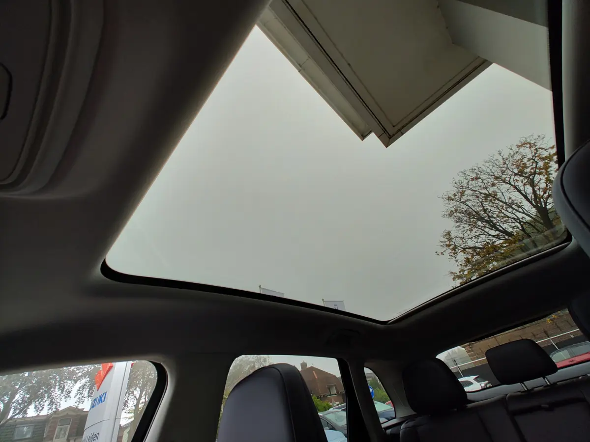 DESIGN 28.4 KWH Trekhaak | Pano | Stoelventilatie | 360 Camera