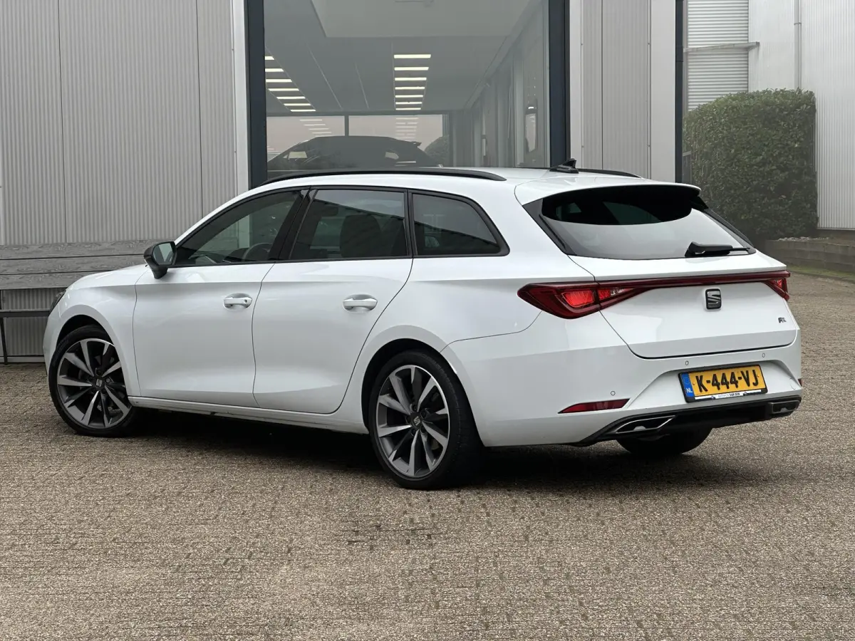 1.5 TSI Style FR Business Intense | Carplay/Adapt.Cruise/18-inch/Sfeerverlichting/LED Koplamp