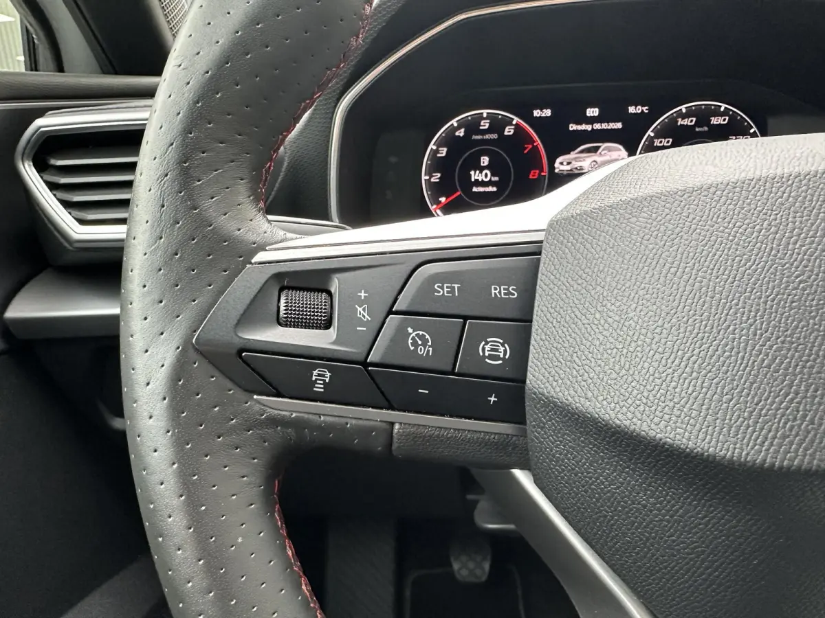 1.5 TSI Style FR Business Intense | Carplay/Adapt.Cruise/18-inch/Sfeerverlichting/LED Koplamp