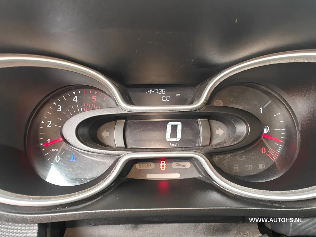 2.0 dCi 145 PK T L2H2 , 1e eig , euro 6 , Complete werkplaats inrichting met omvormer , trekhaak , airco cruise.