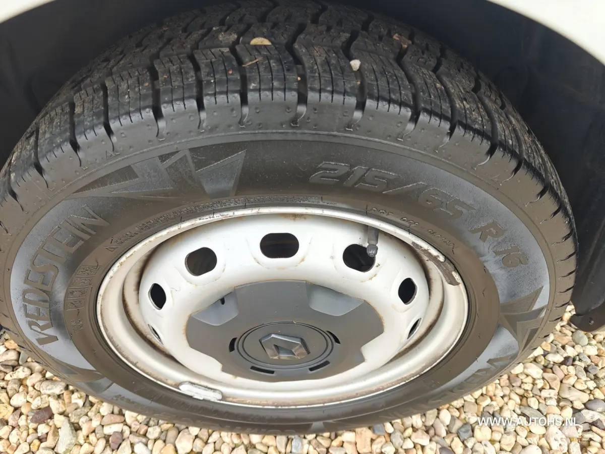 2.0 dCi 145 PK T L2H2 , 1e eig , euro 6 , Complete werkplaats inrichting met omvormer , trekhaak , airco cruise.