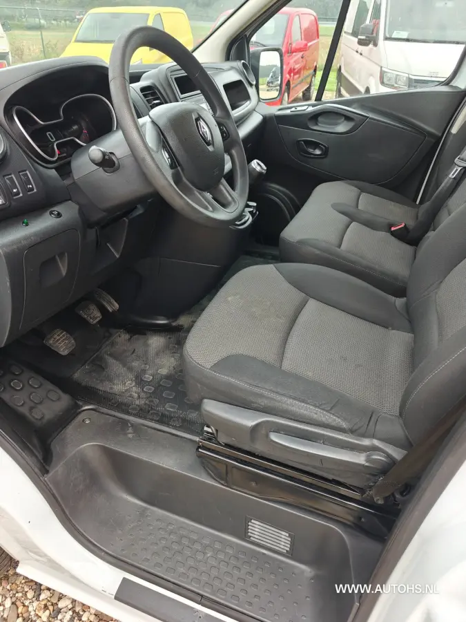 2.0 dCi 145 PK T L2H2 , 1e eig , euro 6 , Complete werkplaats inrichting met omvormer , trekhaak , airco cruise.