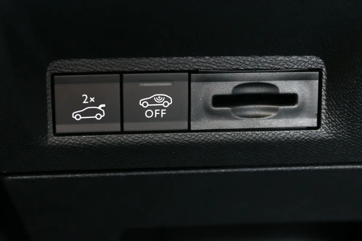GT Exclusive - Elektrisch | Adaptieve cruise control met Stop&Go functie | LED 3D-achterlichten | Pack Safety Plus