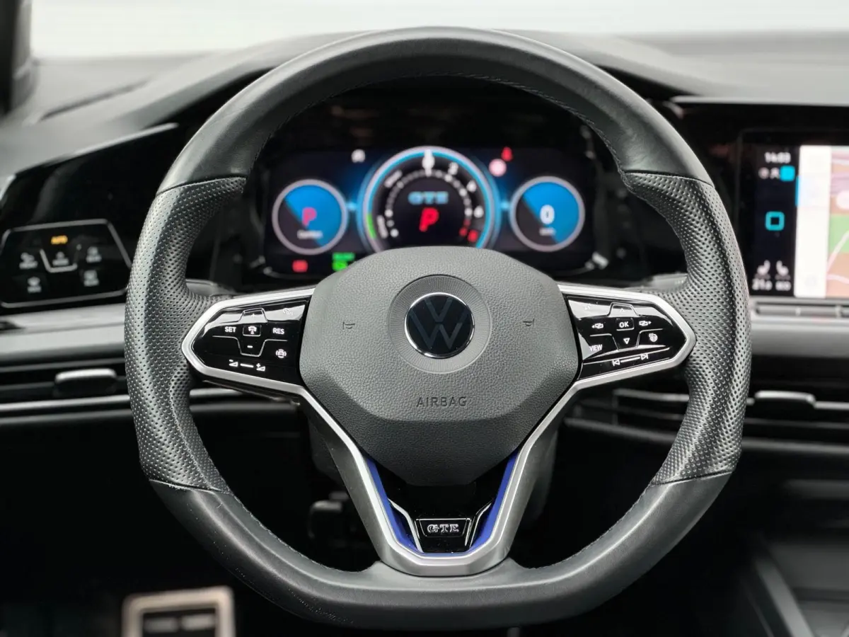 1.4 eHybrid GTE Pano/Blindspot/HuD