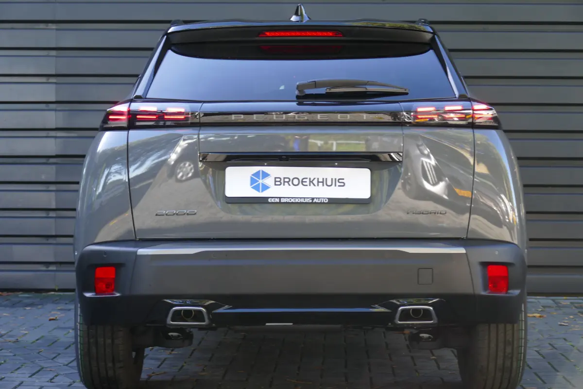 GT | Active Safety Brake met camera en radar (automatisch noodremsysteem) met Distance Alert (waarschuwing dreigende aanrijding) | Advanced Active Safety Brake met camera en radar | Climate 