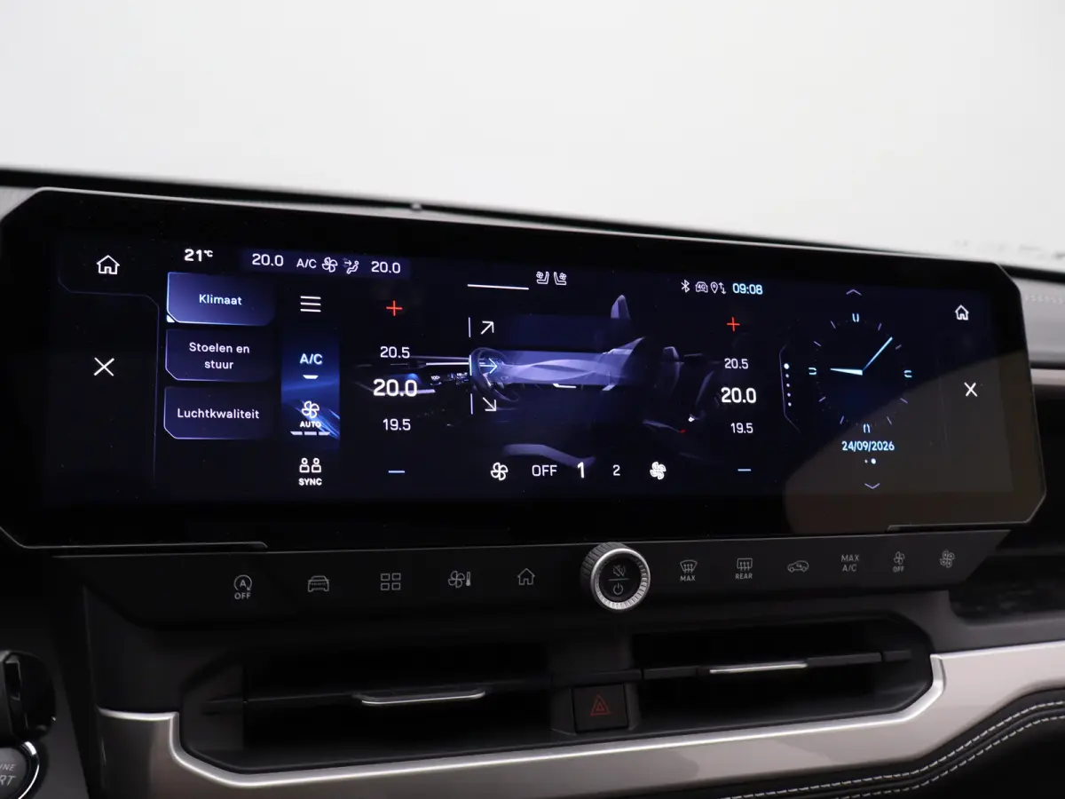 1.2 e-Hybrid First Edition 8 Jaar Garantie | Panoramadak | Elektrisch Verstelbare stoelen | Stoelverwarming en Verkoeling | Stuurwielverwarming | Adaptieve Cruise Control | Drive Assist | Pr