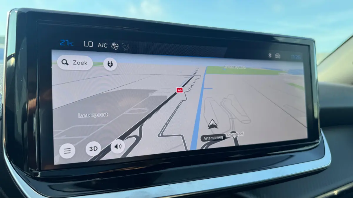 Envy | Active Safety Brake met camera en radar (automatisch noodremsysteem) met Distance Alert (waarschuwing dreigende aanrijding) | Advanced Active Safety Brake met camera en radar | Climat