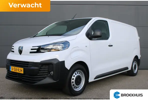 Standaard - Elektrisch | 16" stalen velgen | Elektrisch bedienbare en verwarmbare buitenspiegels | Elektrische parkeerrem