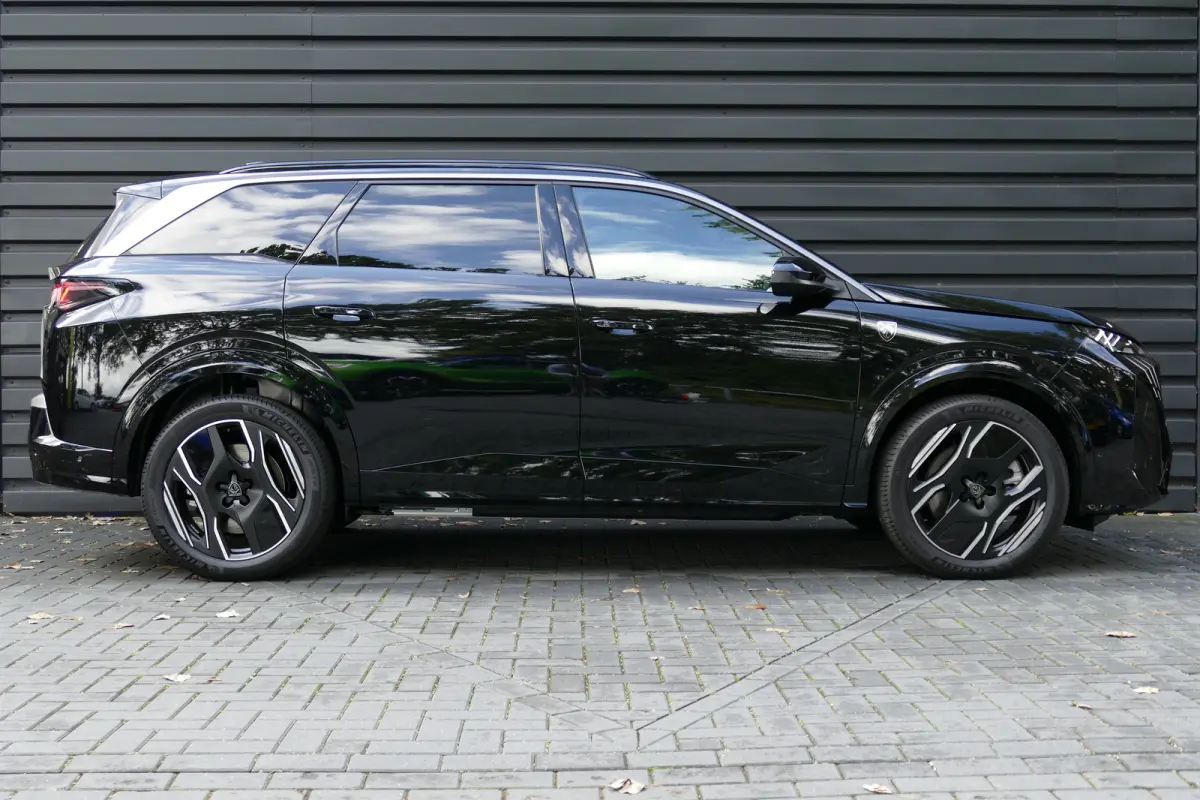 GT Exclusive - Elektrisch | Adaptieve cruise control met Stop&Go functie | LED 3D-achterlichten | Pack Safety Plus