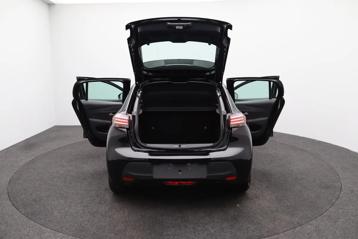 € 3.540,- Voorraad Voordeel | 1.2 PureTech 100 Style | Airco | Apple Carplay/Android Auto|telefoonintegratie premium | Cruise control