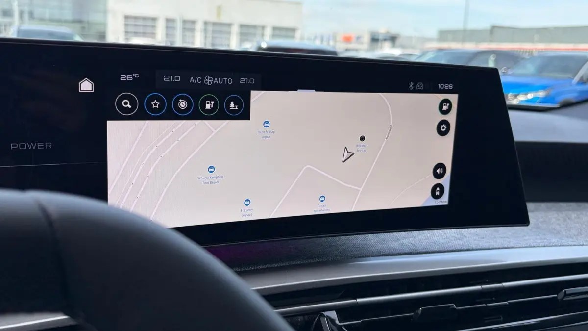 Allure | Elektrische parkeerrem | Extra getinte achterste zijruiten en achterruit