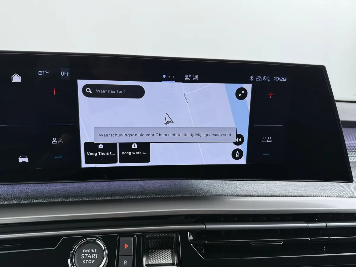 GT Exclusive | Adaptieve cruise control met Stop&Go functie | Elektrische parkeerrem | Extra getinte achterste zijruiten en achterruit