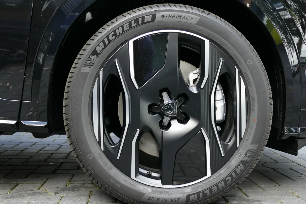 GT Exclusive - Elektrisch | Adaptieve cruise control met Stop&Go functie | LED 3D-achterlichten | Pack Safety Plus