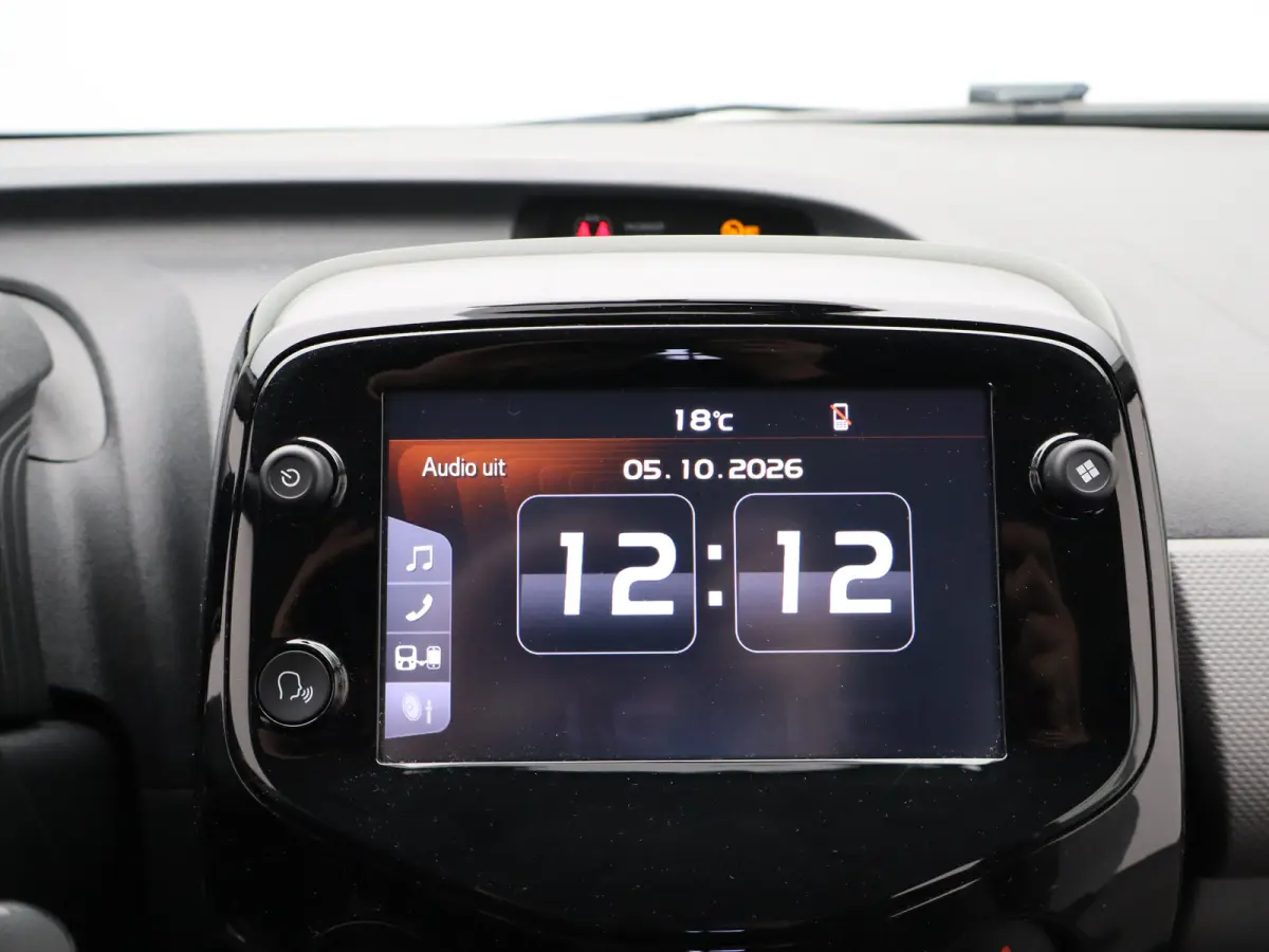 1.0 e-VTi Allure | Carplay | Camera | Clima | Bluetooth | 15" LMV |