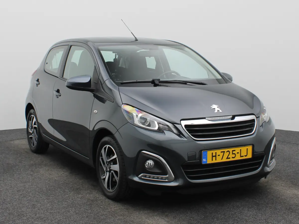 1.0 e-VTi Allure | Carplay | Camera | Clima | Bluetooth | 15" LMV |
