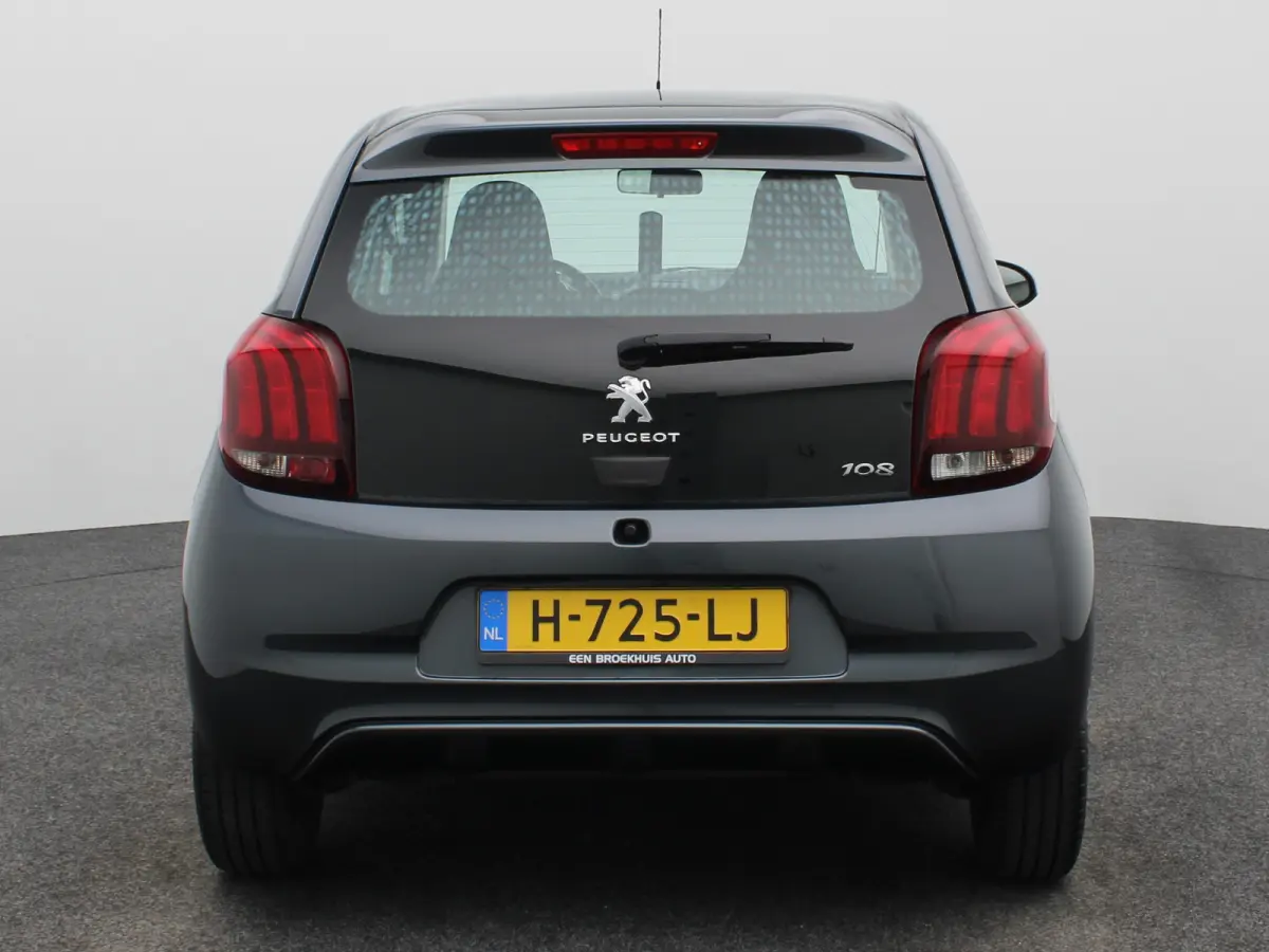 1.0 e-VTi Allure | Carplay | Camera | Clima | Bluetooth | 15" LMV |