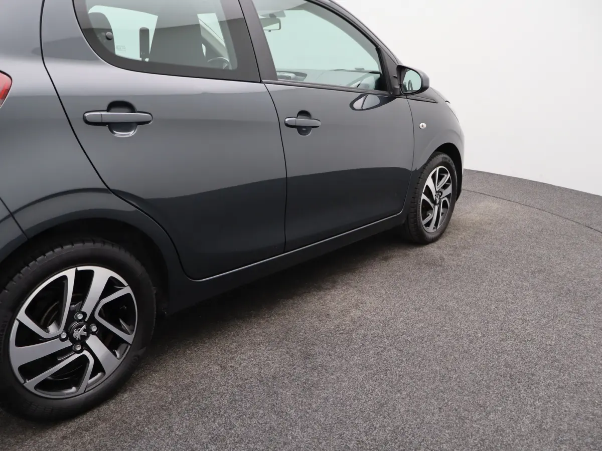 1.0 e-VTi Allure | Carplay | Camera | Clima | Bluetooth | 15" LMV |