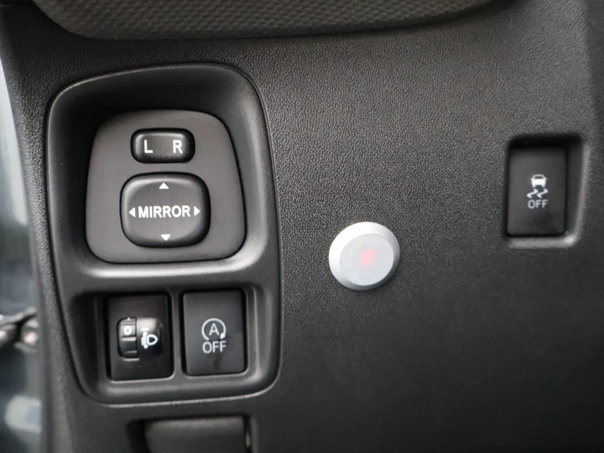 1.0 e-VTi Allure | Carplay | Camera | Clima | Bluetooth | 15" LMV |