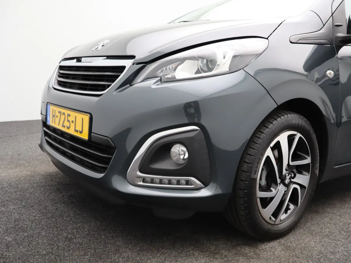 1.0 e-VTi Allure | Carplay | Camera | Clima | Bluetooth | 15" LMV |