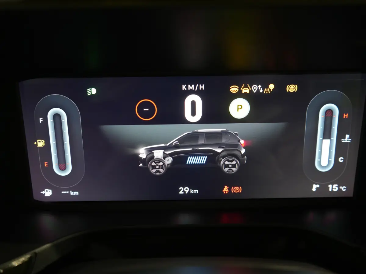 | € 2795 Voorraad Voordeel | 1.2 Hybrid La Prima | Achteruitrijcamera met 180° Area view | Automatische airconditioning | Parkeerhulp voor en achter