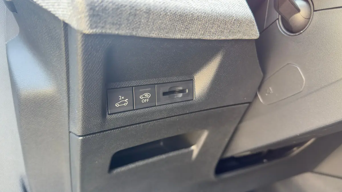 GT | Elektrische parkeerrem | Extra getinte achterste zijruiten en achterruit