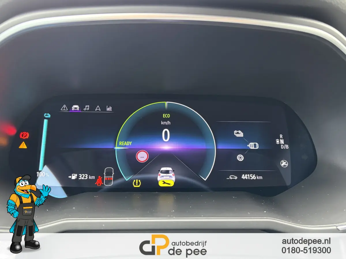 R135 Intens 52 kWh GARANTIE/HUURACCU SOH 92%/CCS/SENS.V+A/CAMERA/CRUISE/CLIMA/CARPLAY/LICHTMETAAL rijklaarprijs!
