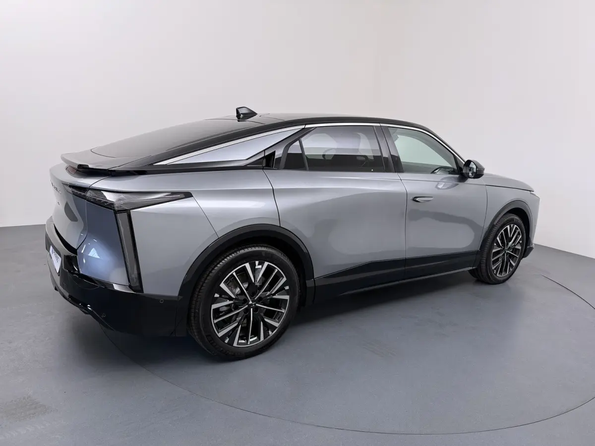 Étoile | 360 Vision (parkeercamera voor en in buitenspiegels) | Proximity Keyless Entry