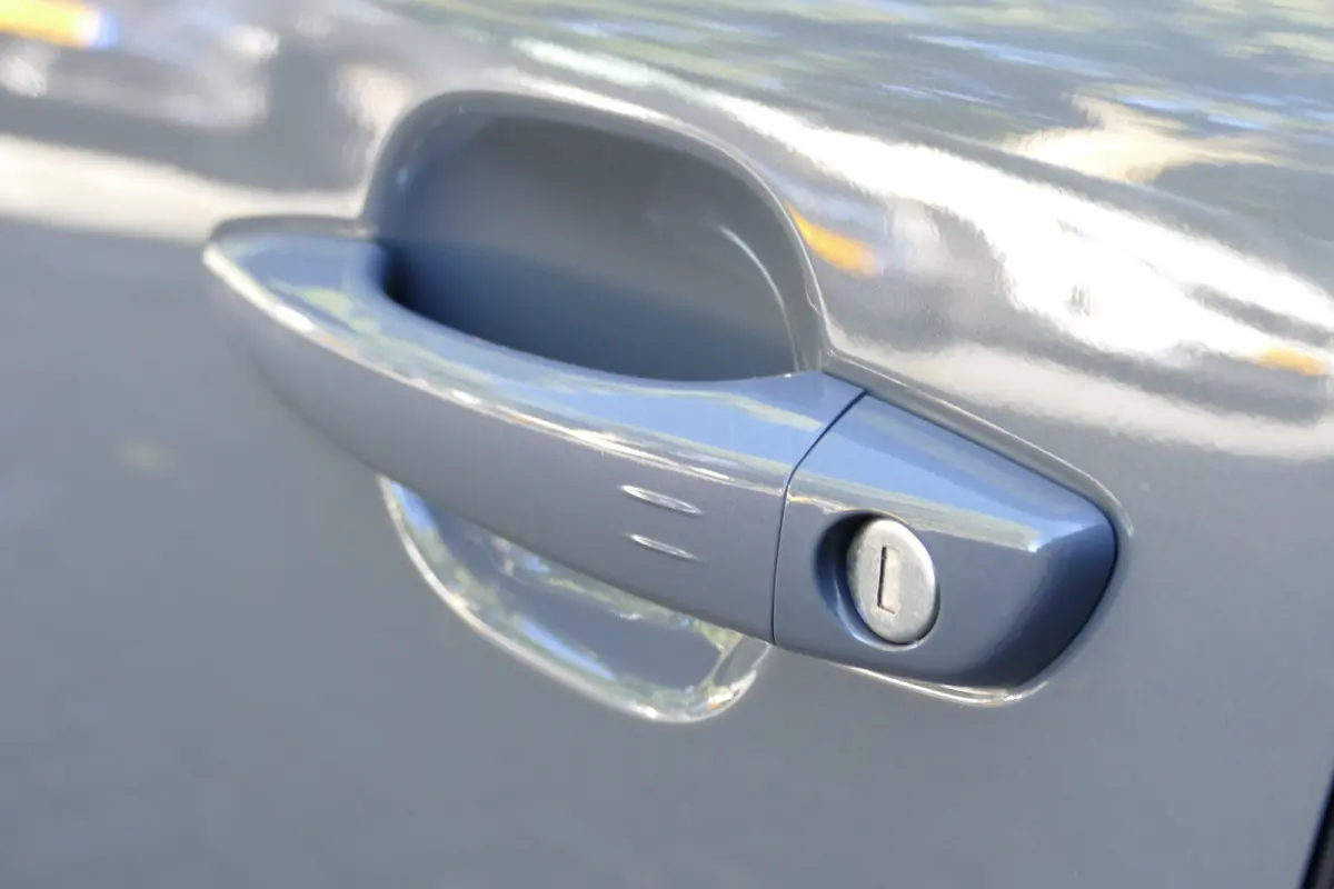 GT | Active Safety Brake met camera en radar (automatisch noodremsysteem) met Distance Alert (waarschuwing dreigende aanrijding) | Advanced Active Safety Brake met camera en radar | Climate 