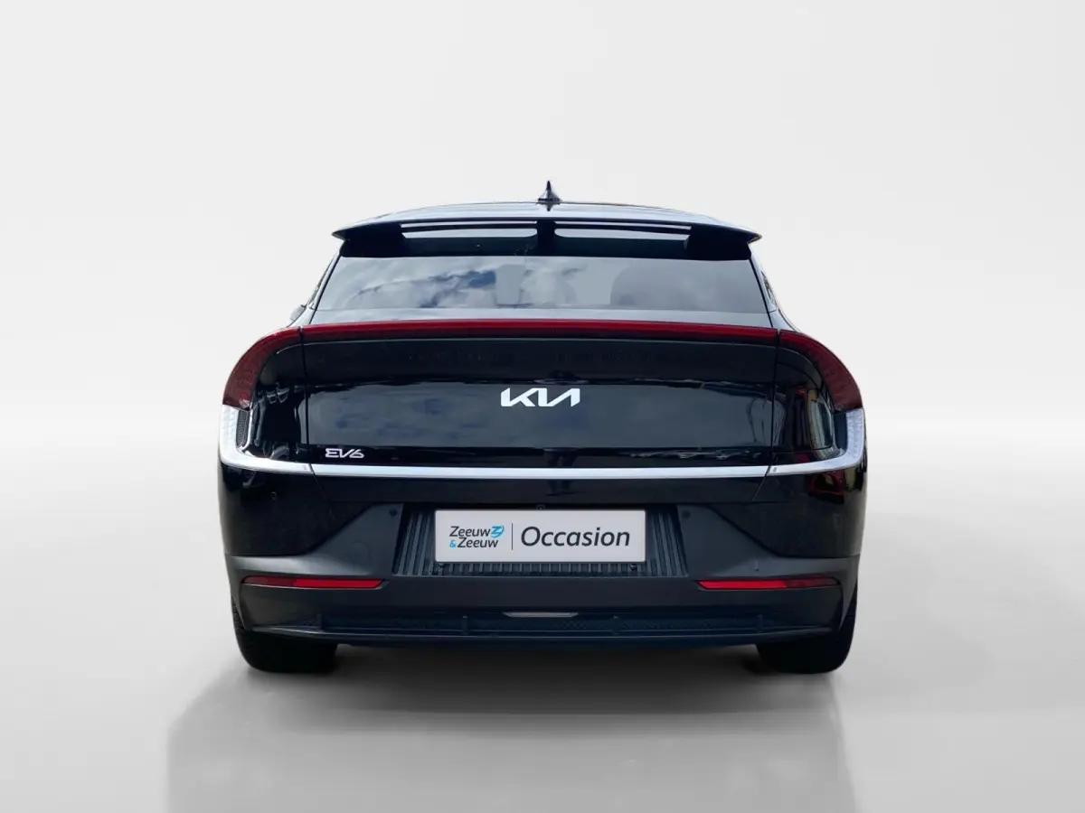 Air 58 kWh | Climate control | Navigatie | Parkeercamera | LM-velgen 19 inch | Adaptive cruise control | Line-assist | Dodehoek detectie |