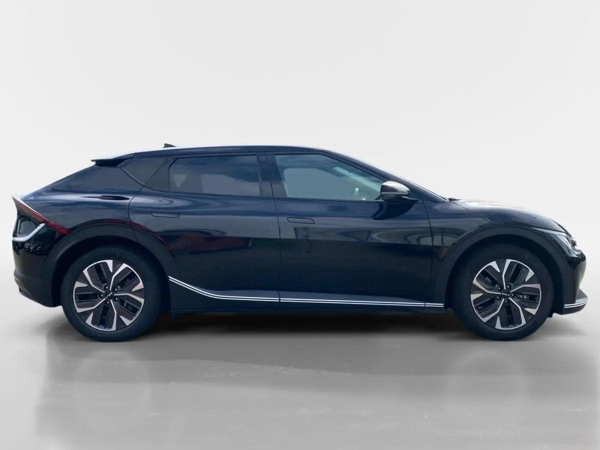 Air 58 kWh | Climate control | Navigatie | Parkeercamera | LM-velgen 19 inch | Adaptive cruise control | Line-assist | Dodehoek detectie |