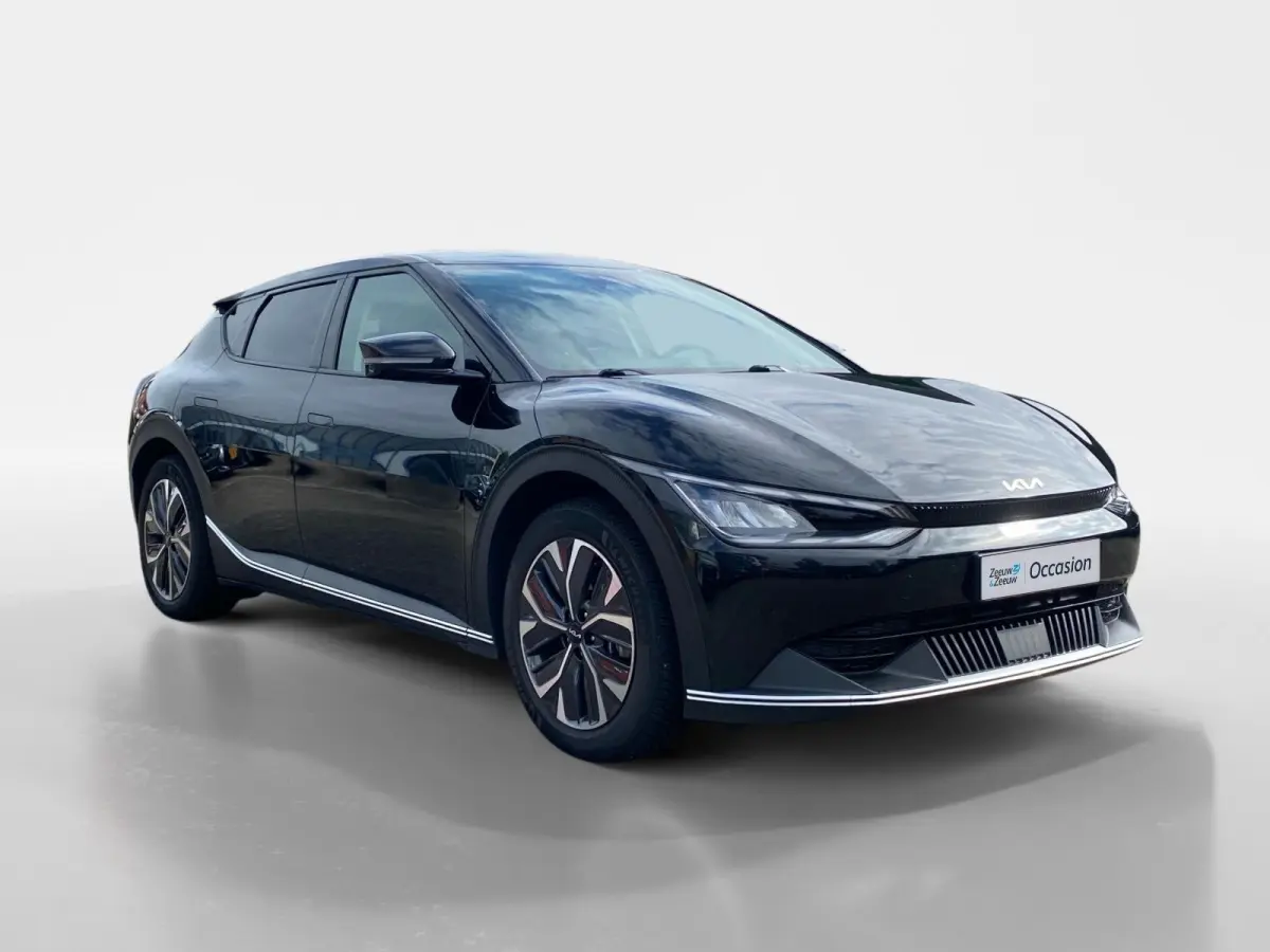 Air 58 kWh | Climate control | Navigatie | Parkeercamera | LM-velgen 19 inch | Adaptive cruise control | Line-assist | Dodehoek detectie |