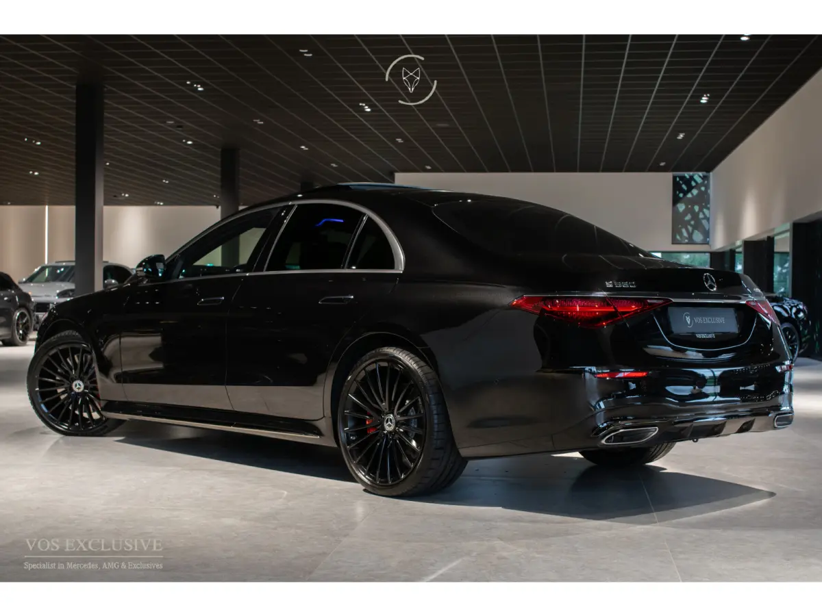 580 4-M AMG NIEUWPRIJS €269.005 E-Active Body Control|Burmester 4D|Exclusiefpakket|Carbon|4*Stoelkoeling|Pano|21"|HUD|Achterasbesturing