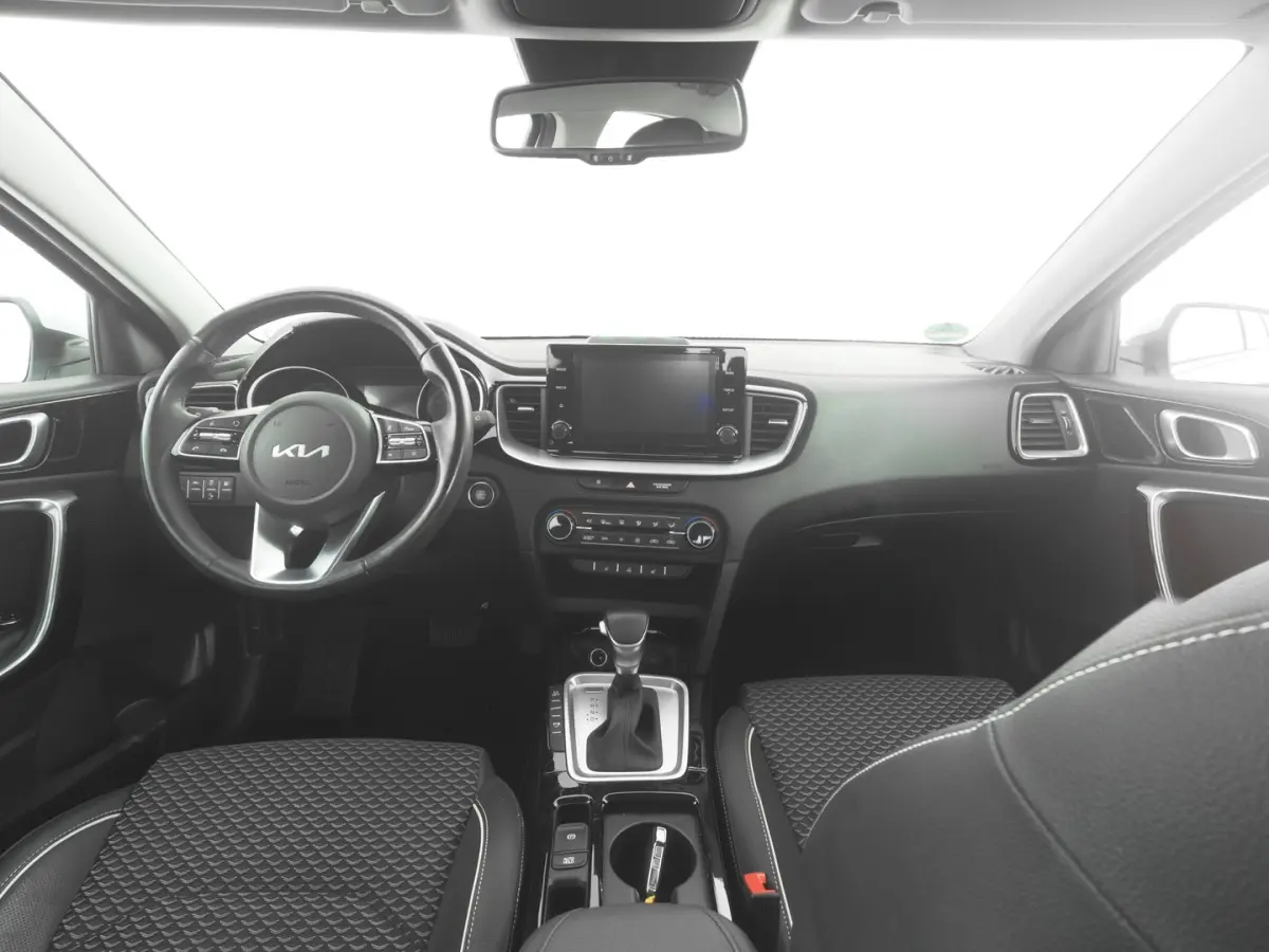 1.6 GDi PHEV DynamicLine | CARPLAY | Full LED | Stoelverwarming !