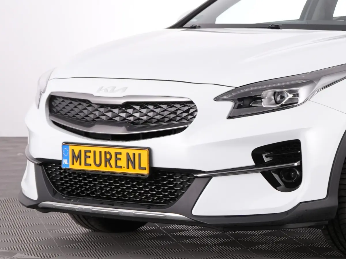 1.6 GDi PHEV DynamicLine | CARPLAY | Full LED | Stoelverwarming !