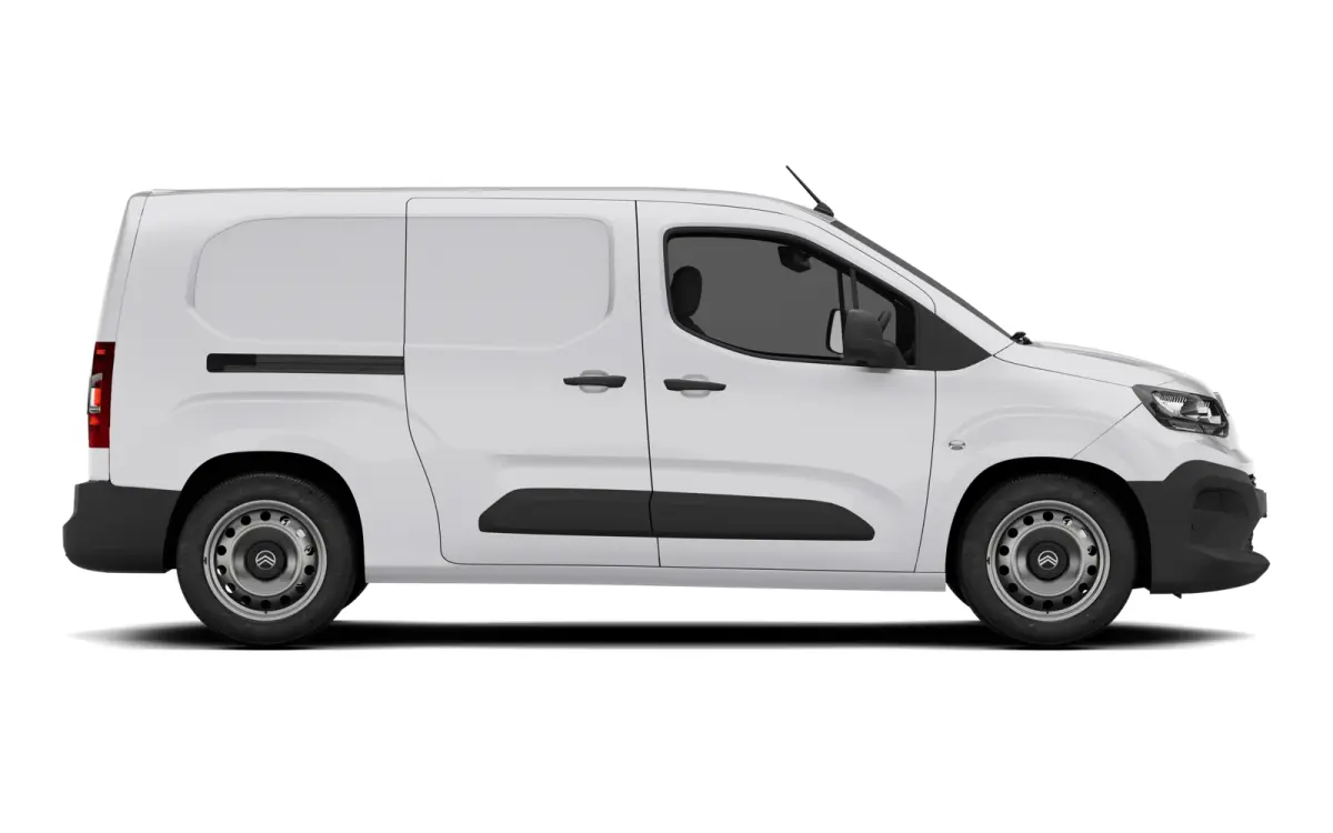 Standaard - Elektrisch | Elektrisch verstelbare en verwarmbare buitenspiegels | Parkeersensoren achter | Verwarmbare voorstoelen
