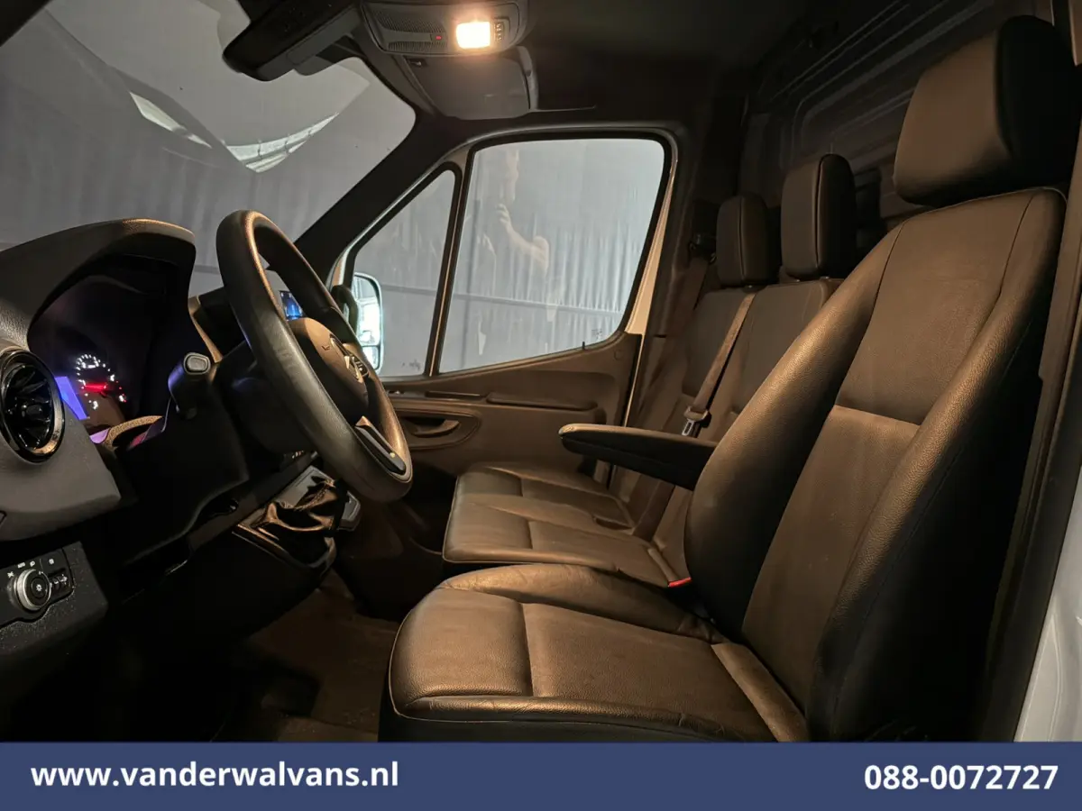 317 CDI 170pk L2H1 Euro6 Airco | Camera | Navigatie | 2800kg Trekhaak | Apple Carplay Android Auto, Stoelverwarming, 270 Graden Achterdeuren, Parkeersensoren, Bijrijdersbank