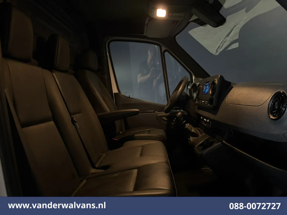 317 CDI 170pk L2H1 Euro6 Airco | Camera | Navigatie | 2800kg Trekhaak | Apple Carplay Android Auto, Stoelverwarming, 270 Graden Achterdeuren, Parkeersensoren, Bijrijdersbank