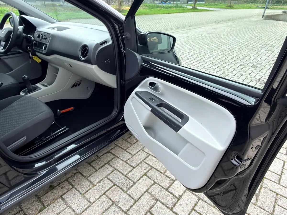 1.0 Style Intense *Airco*Cruise|5drs|PDC|NL Auto