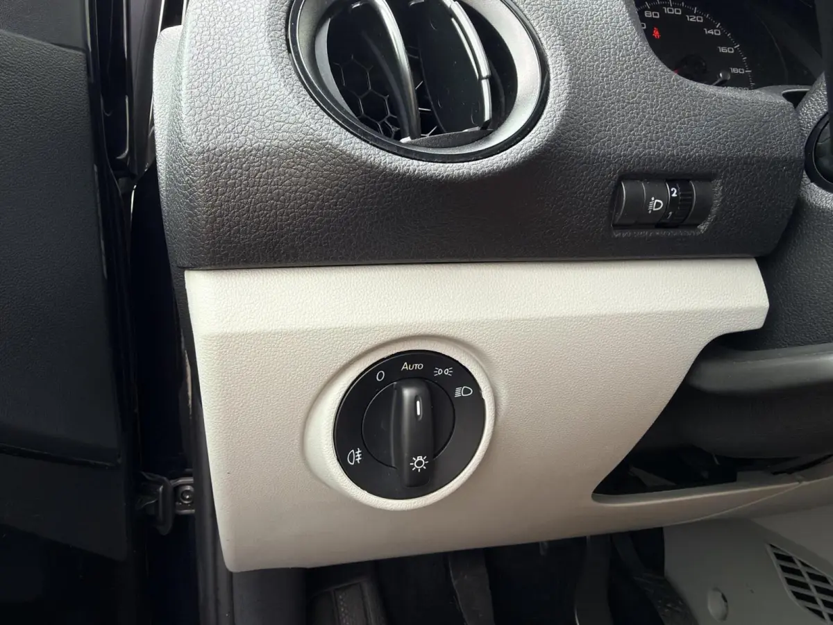 1.0 Style Intense *Airco*Cruise|5drs|PDC|NL Auto